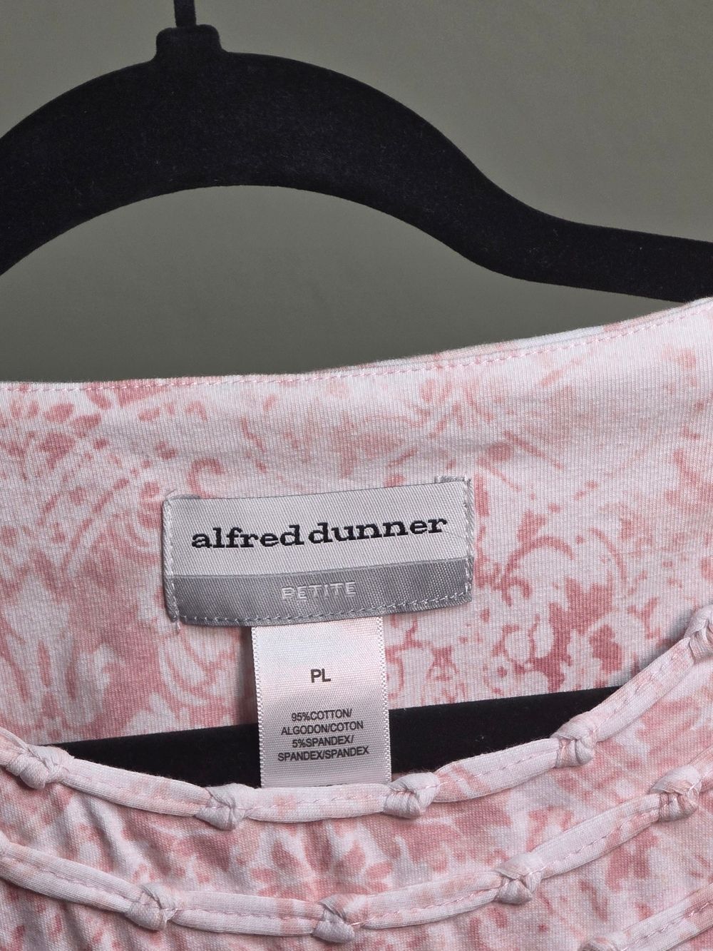 Alfred Dunner Petite Pink Floral Top - Picture 3 of 3
